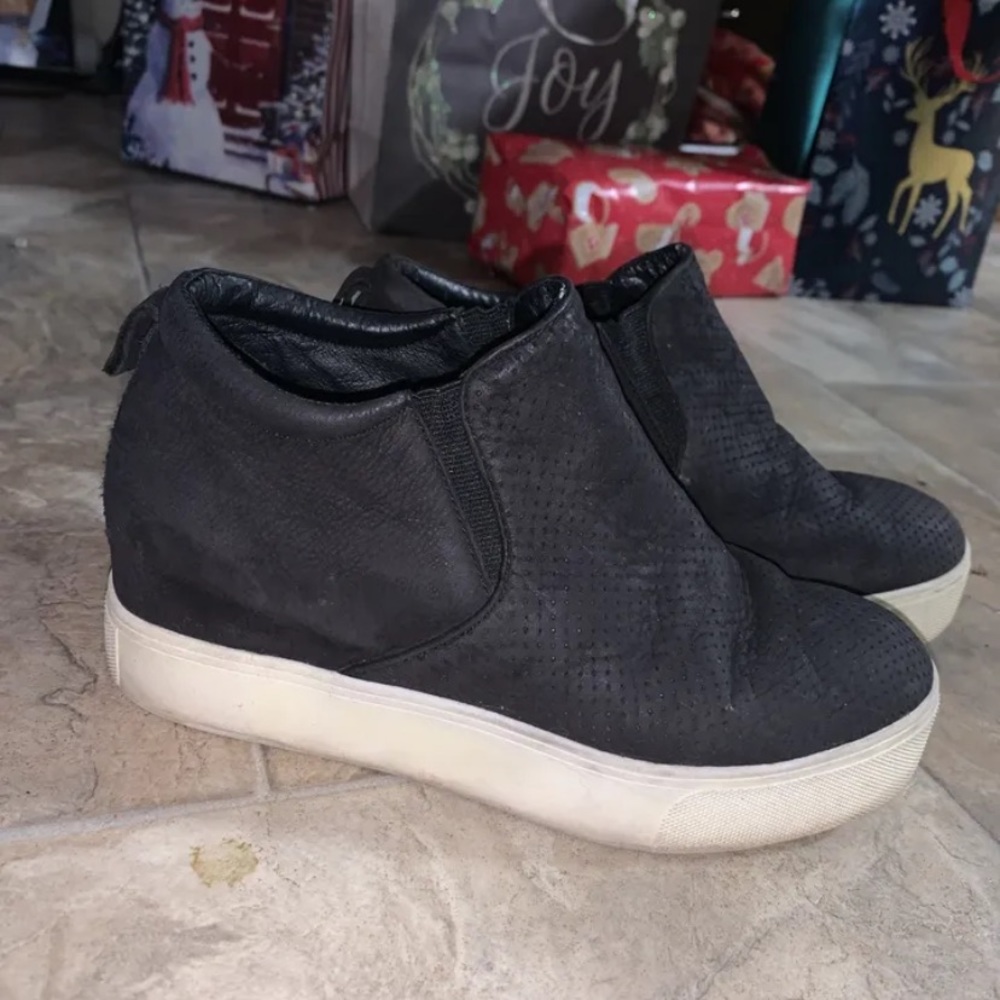 J/Slides Sallie Hidden Wedge Sneaker Womens 7 Black Nubuck Bootie Shoe